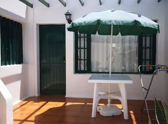 Doble Uve Ξενοδοχείο με διαμερίσματα Tías